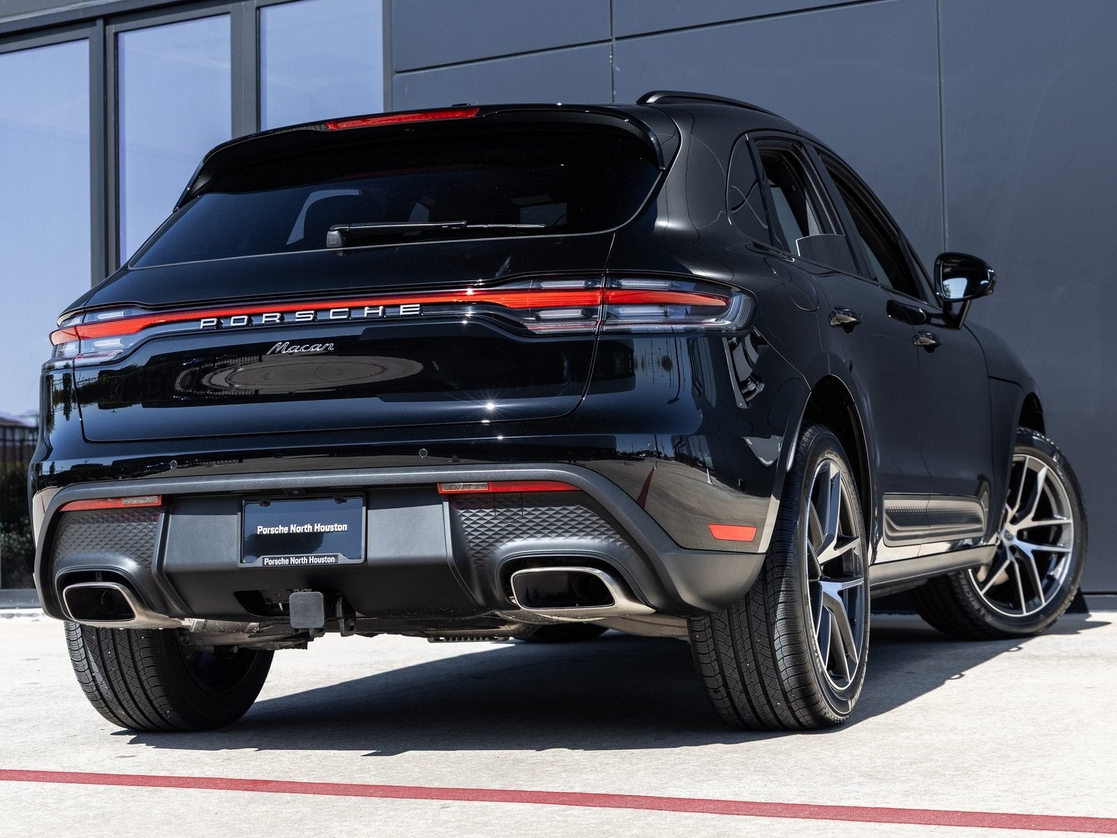2026 Porsche Macan Macan