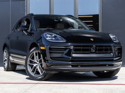 2026 Porsche Macan Macan