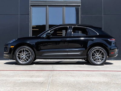 2026 Porsche Macan Macan