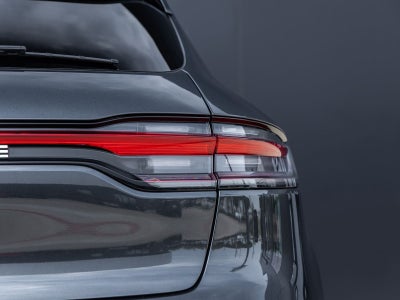 2026 Porsche Macan Macan