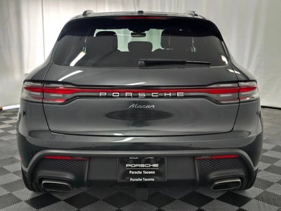 2026 Porsche Macan AWD