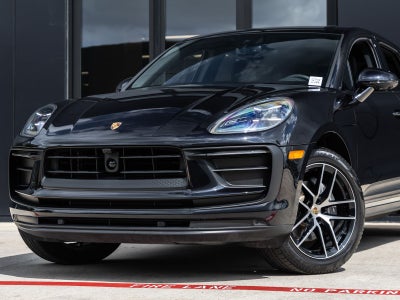 2026 Porsche Macan Macan