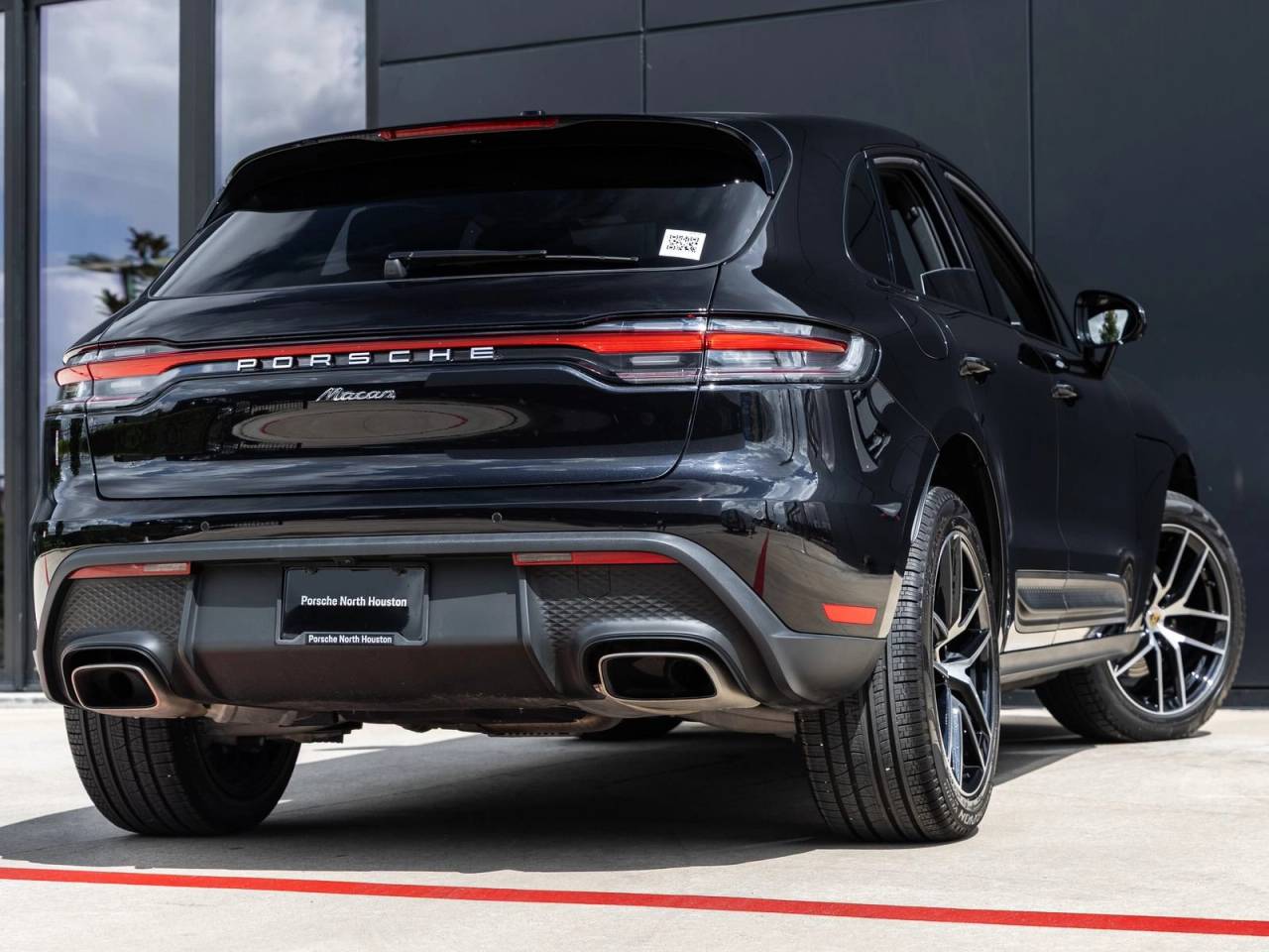 2026 Porsche Macan Macan