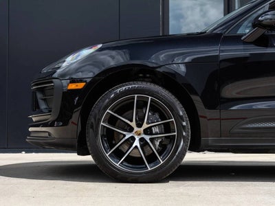 2026 Porsche Macan Macan
