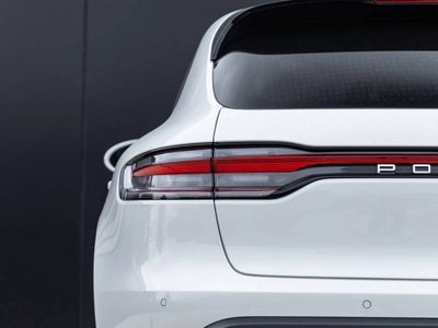 2026 Porsche Macan AWD