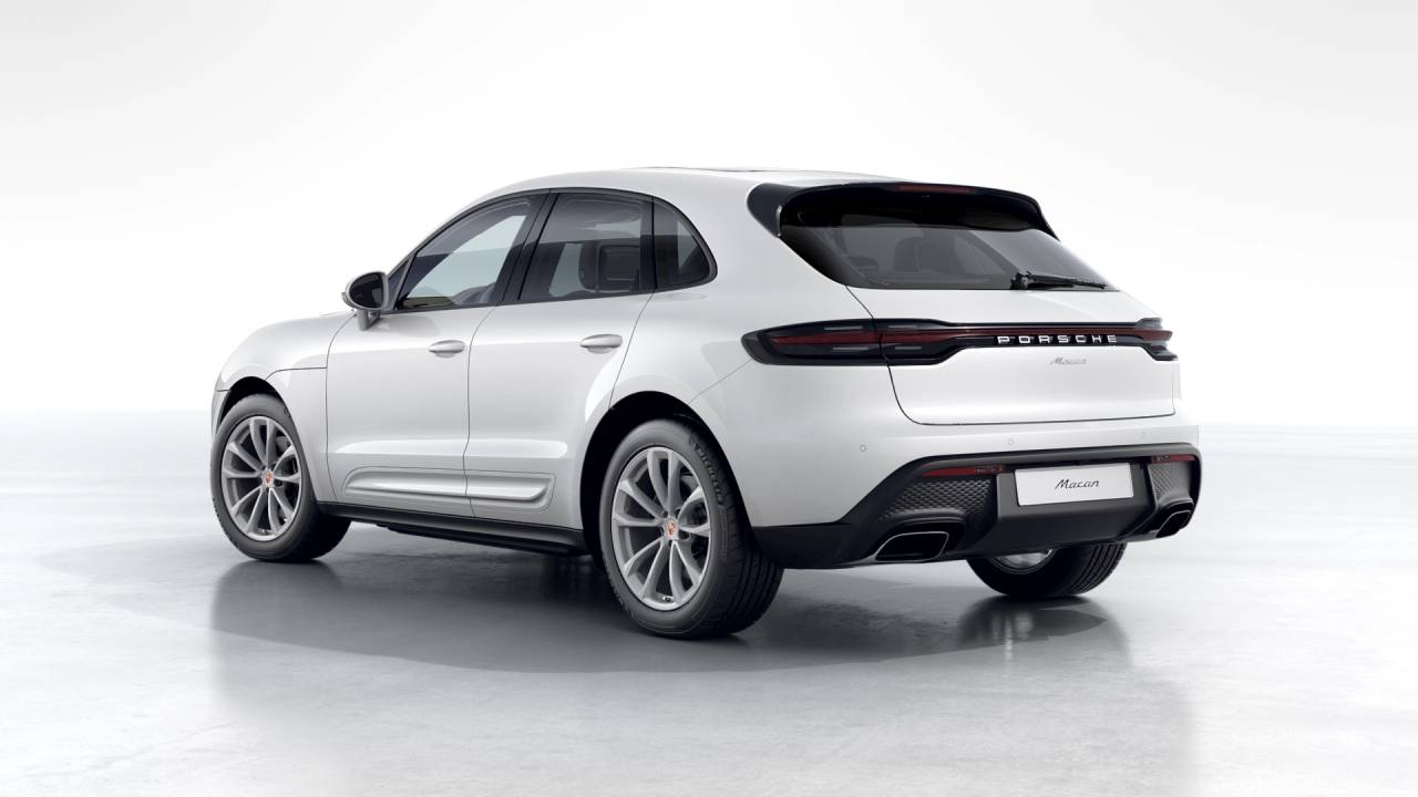 2026 Porsche Macan AWD