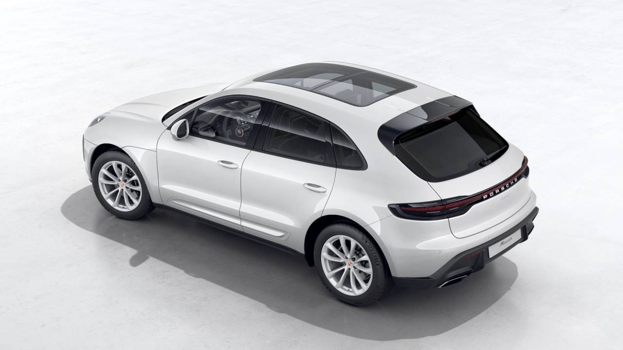 2026 Porsche Macan AWD