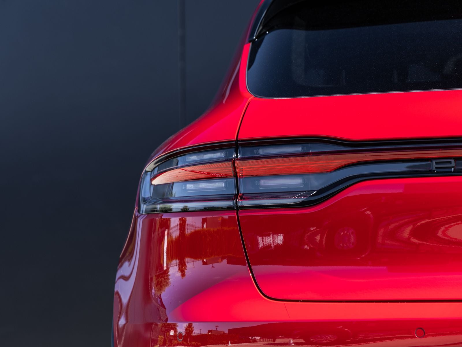 2026 Porsche Macan AWD