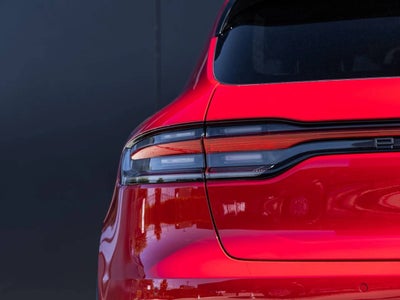 2026 Porsche Macan AWD