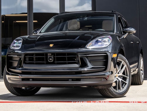 2026 Porsche Macan AWD
