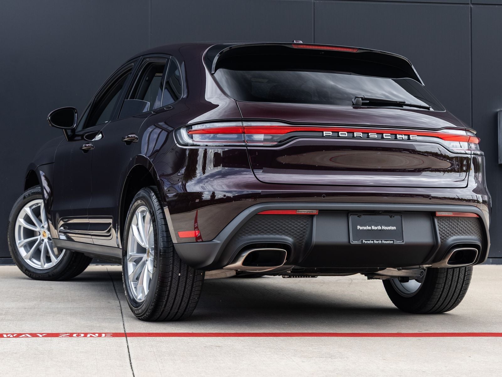 2026 Porsche Macan Macan