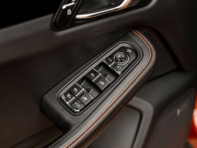 2022 Porsche Macan Macan