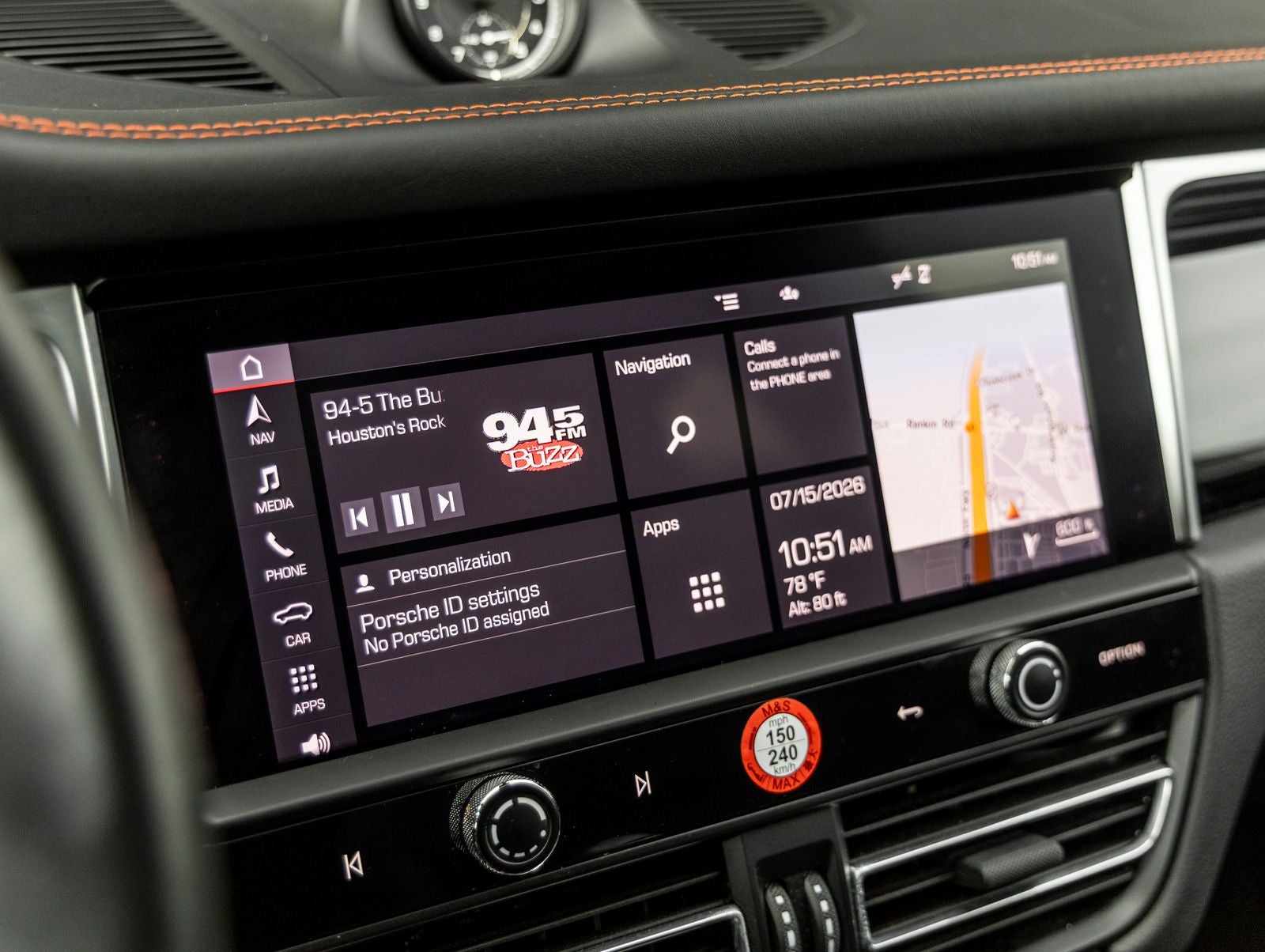 2022 Porsche Macan Macan