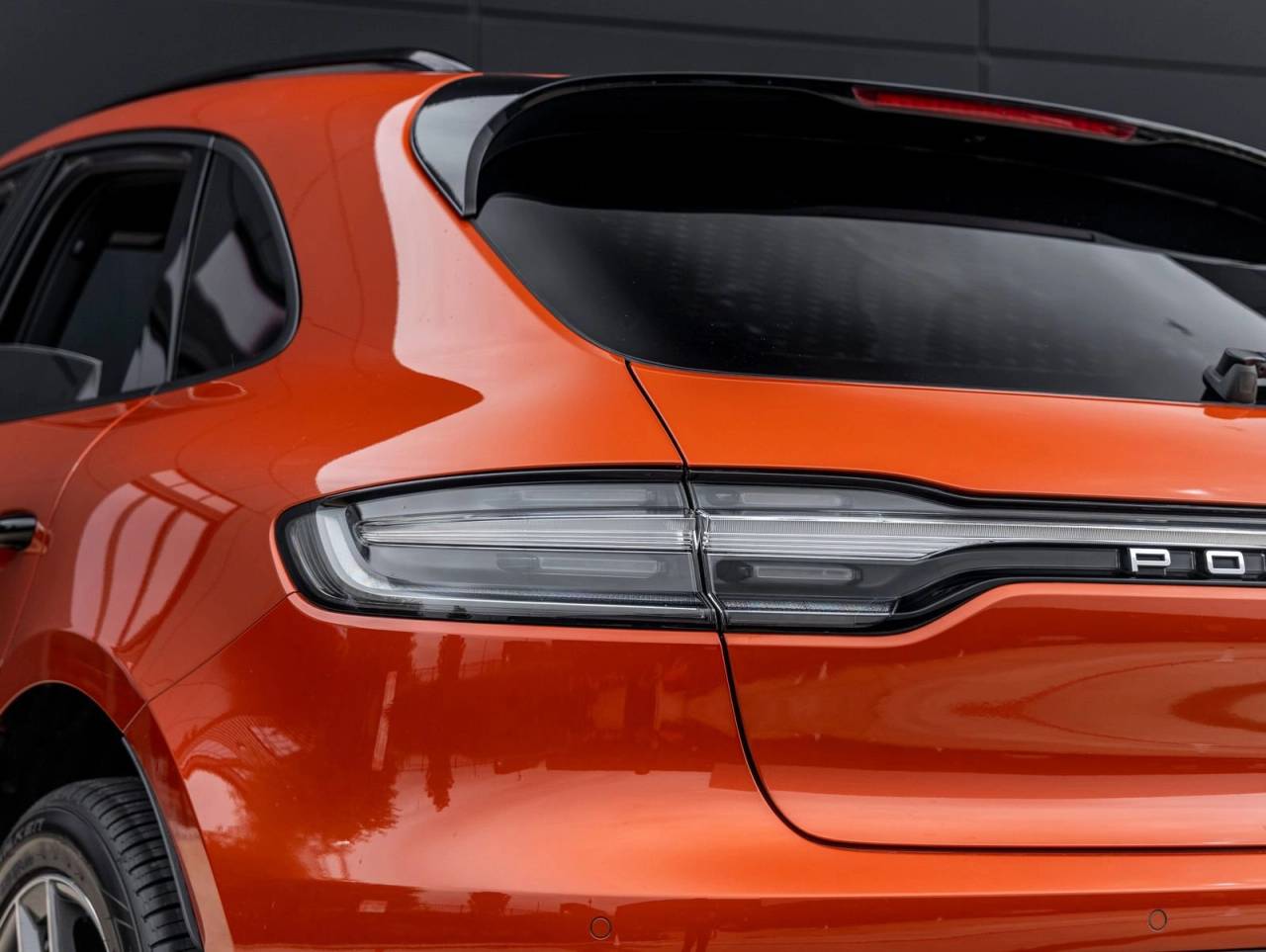 2022 Porsche Macan Macan