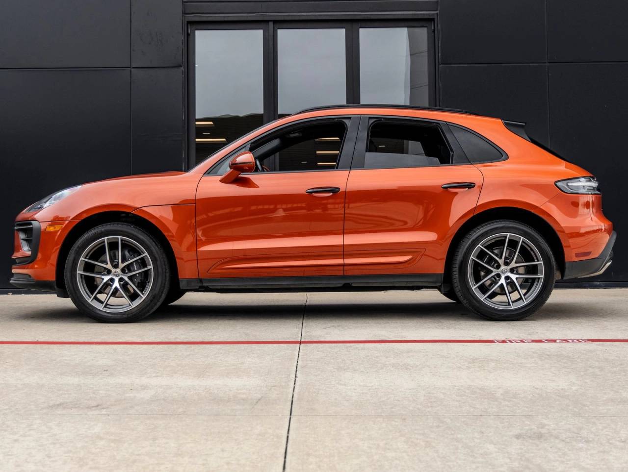 2022 Porsche Macan Macan
