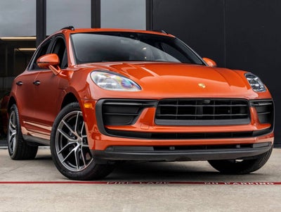 2022 Porsche Macan Macan