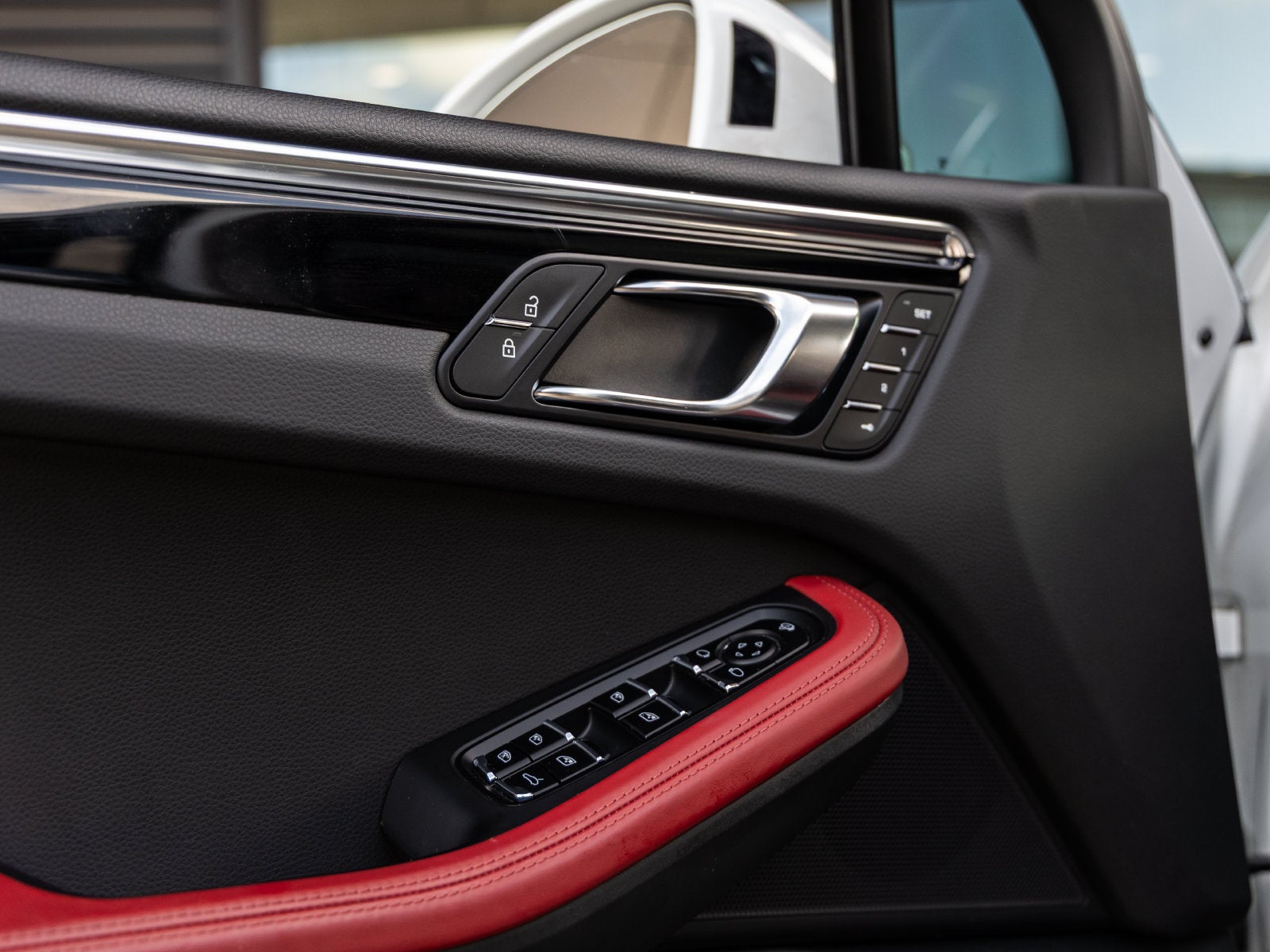 2025 Porsche Macan Macan
