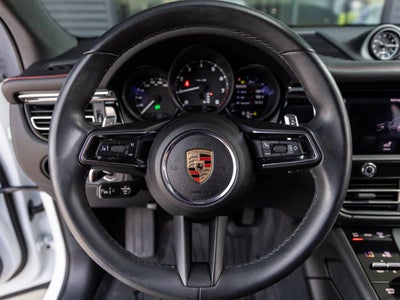 2025 Porsche Macan Macan