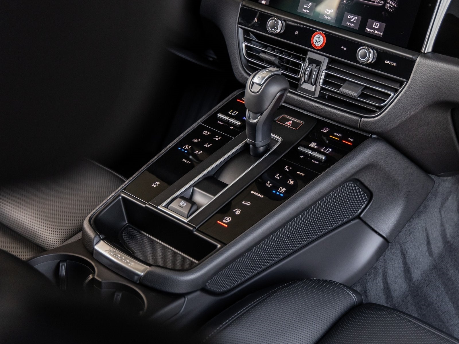 2025 Porsche Macan Macan