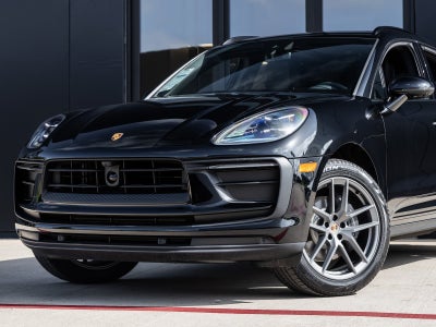 2025 Porsche Macan Macan