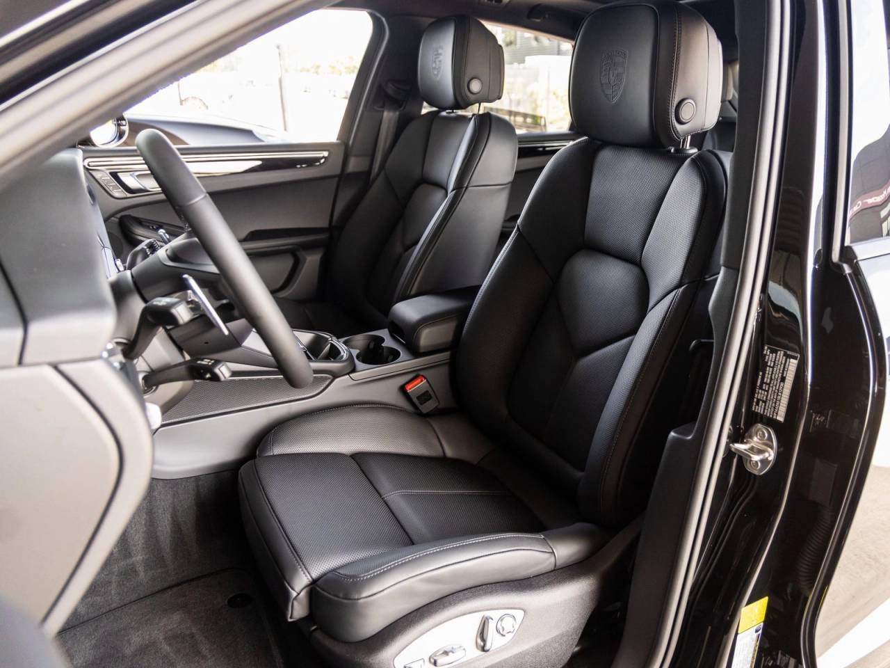 2025 Porsche Macan Macan