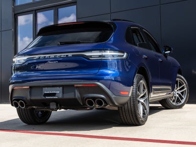2025 Porsche Macan AWD