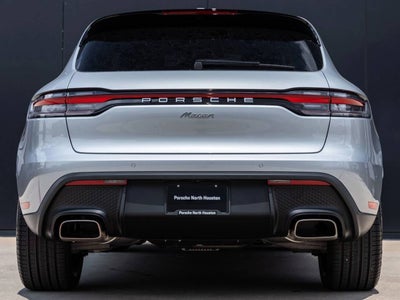 2026 Porsche Macan AWD