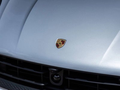 2026 Porsche Macan AWD