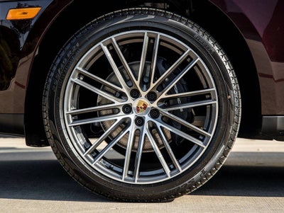 2026 Porsche Macan Macan