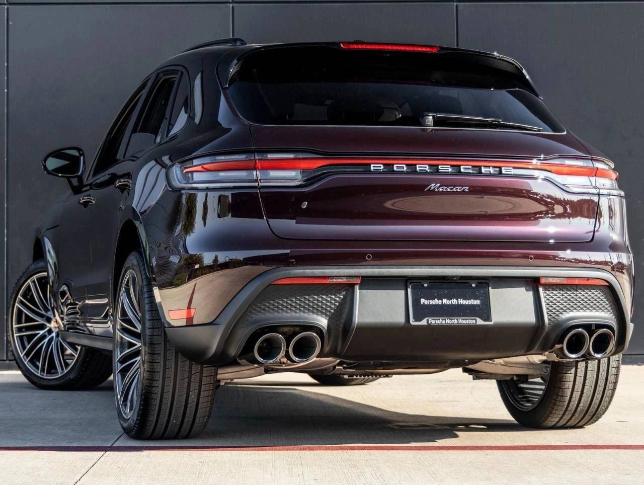 2026 Porsche Macan Macan