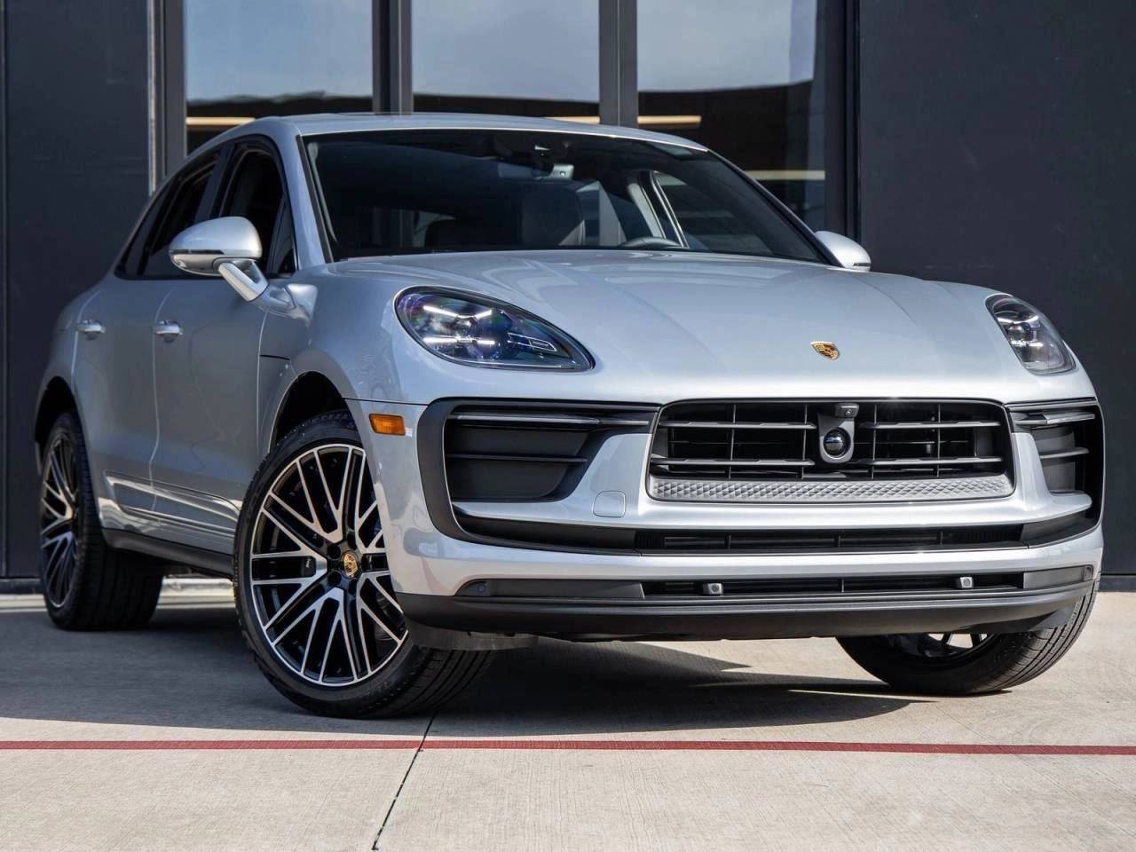 2026 Porsche Macan Macan