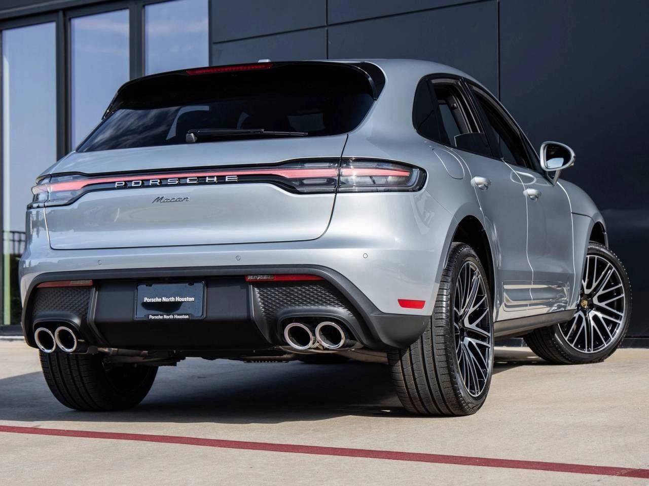 2026 Porsche Macan Macan