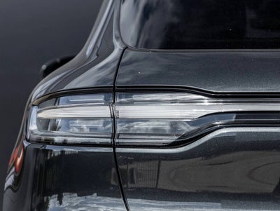 2026 Porsche Macan Macan