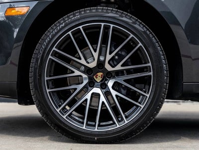 2026 Porsche Macan Macan