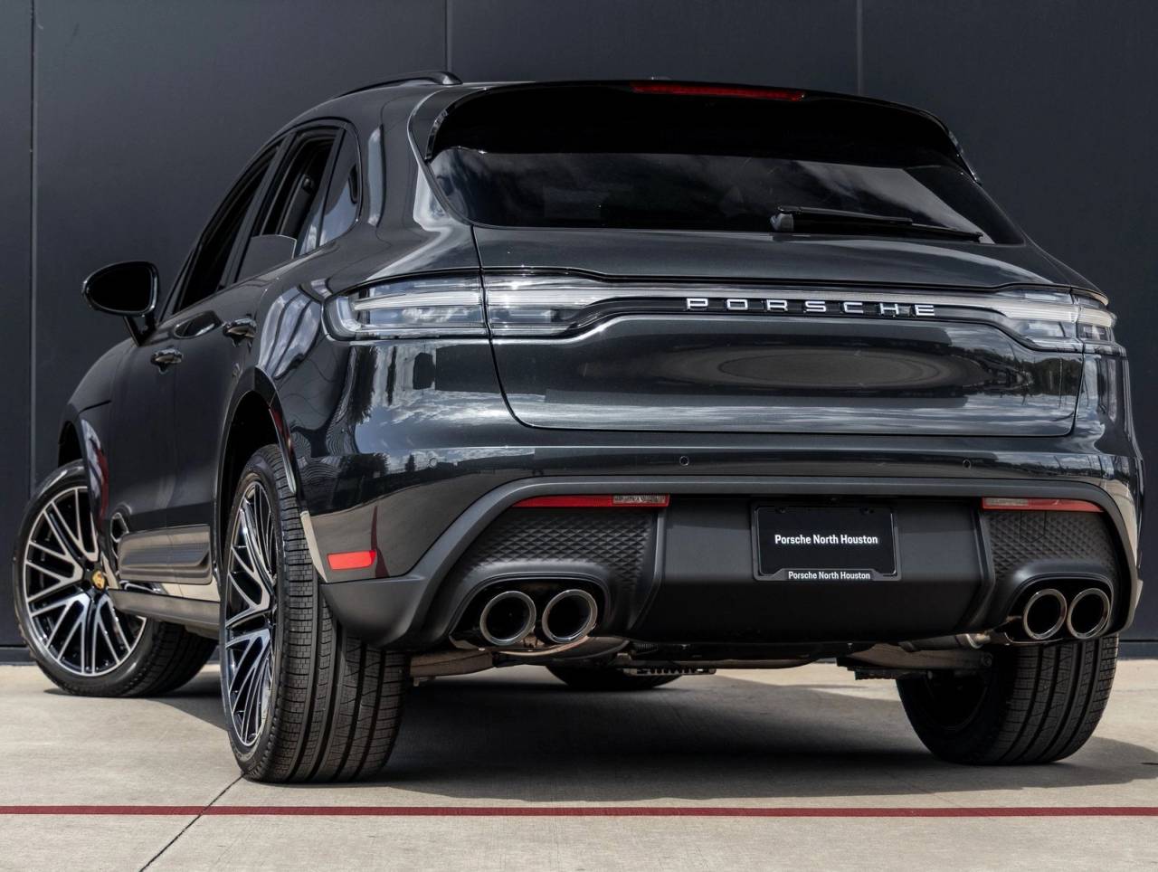 2026 Porsche Macan Macan
