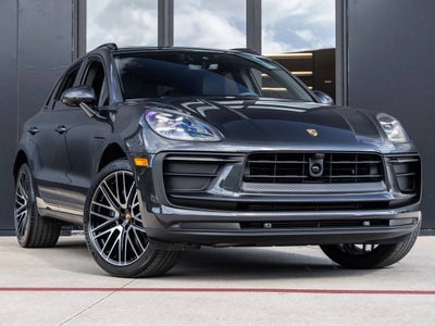 2026 Porsche Macan AWD