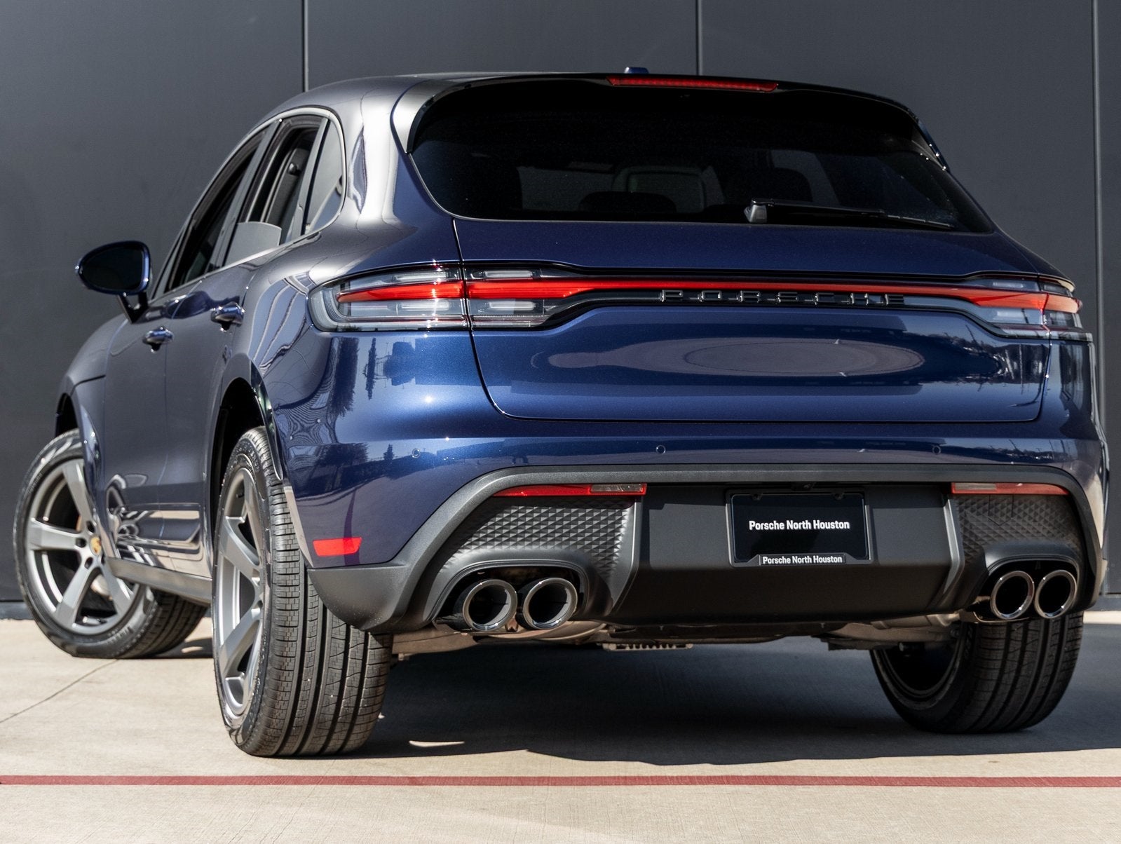 2026 Porsche Macan Macan