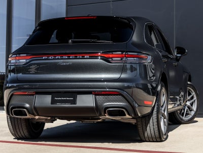 2026 Porsche Macan Macan