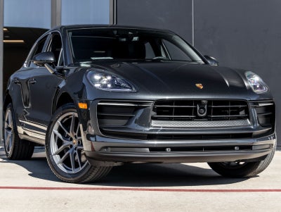 2026 Porsche Macan Macan