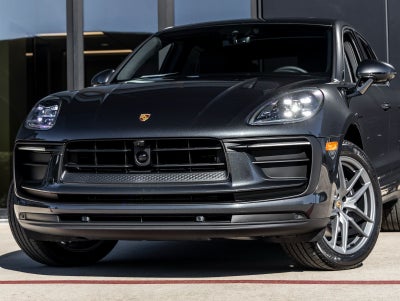 2026 Porsche Macan Macan
