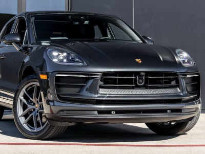 2026 Porsche Macan Macan