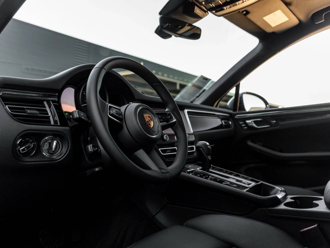 2026 Porsche Macan Macan