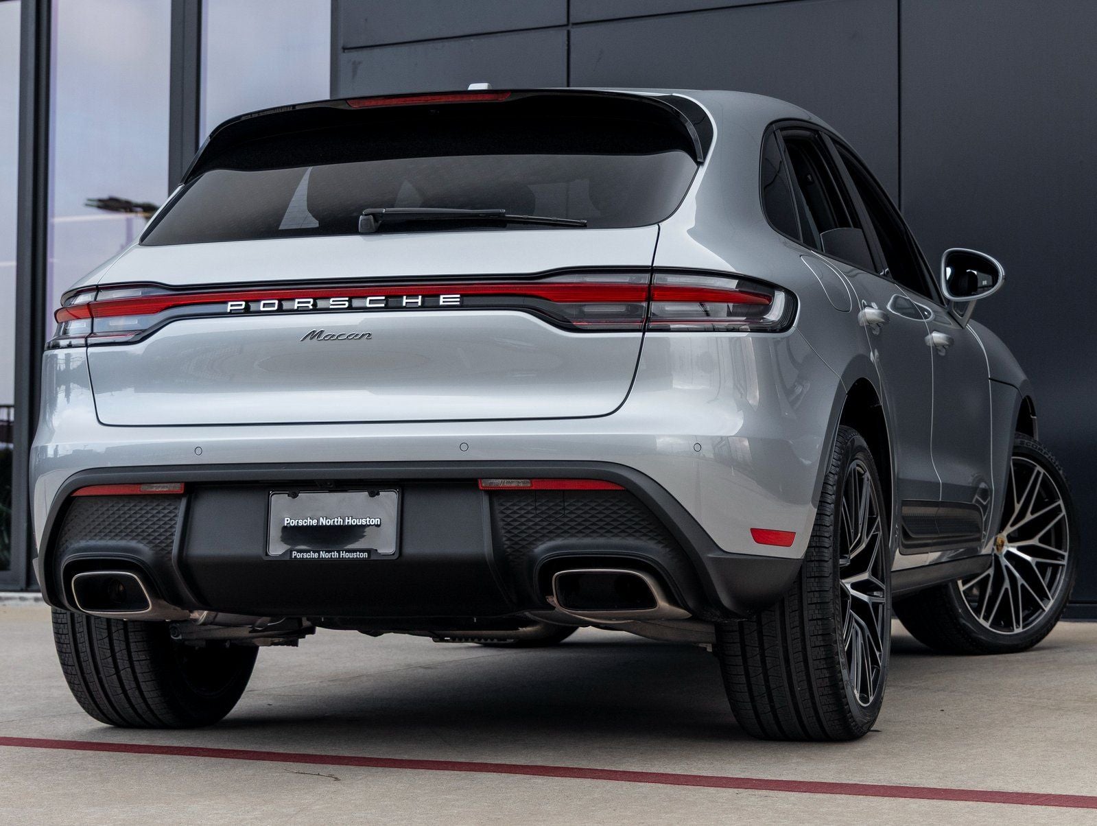 2026 Porsche Macan Macan