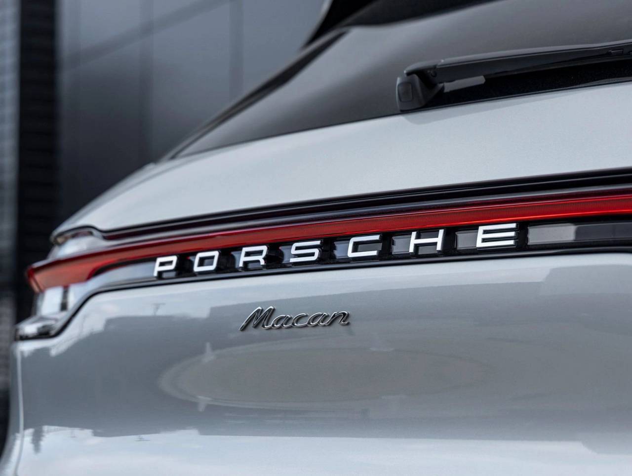 2026 Porsche Macan Macan