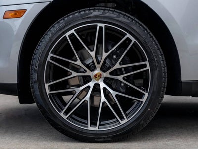 2026 Porsche Macan Macan