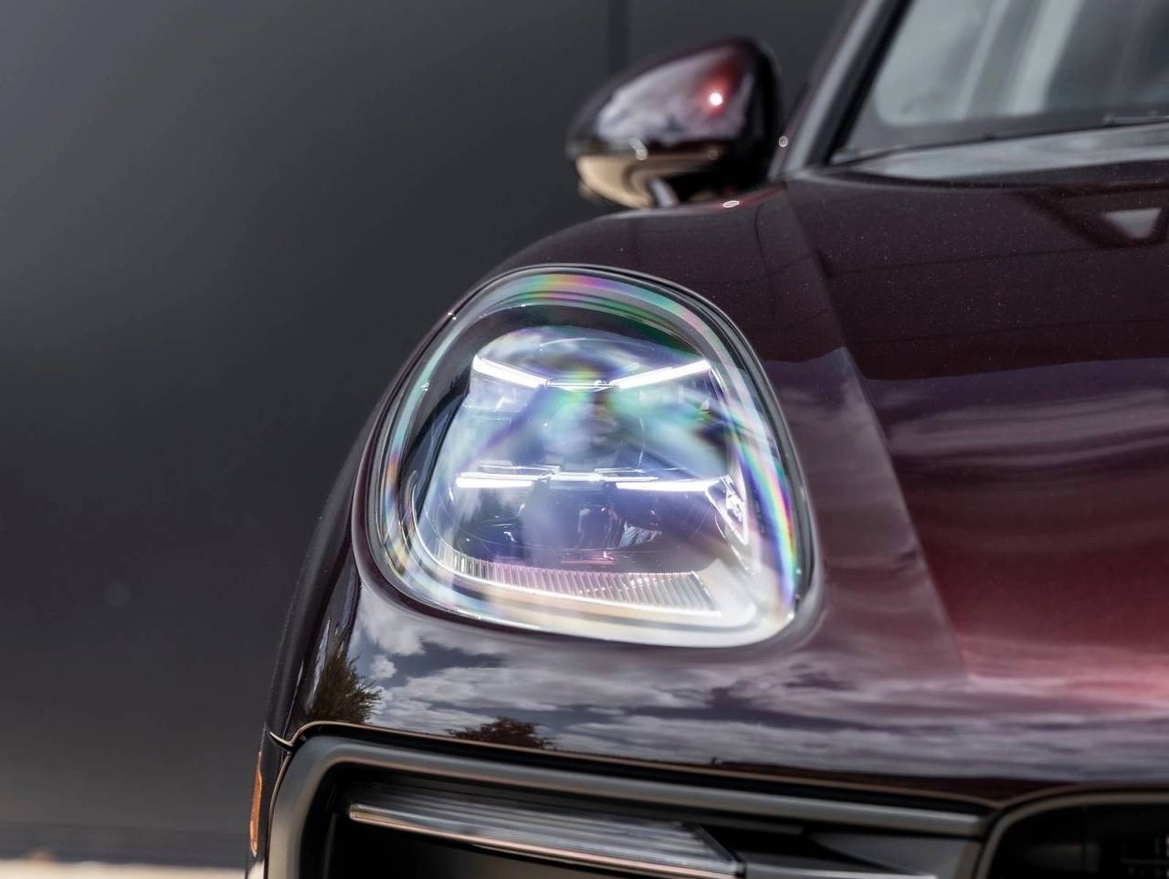 2026 Porsche Macan AWD