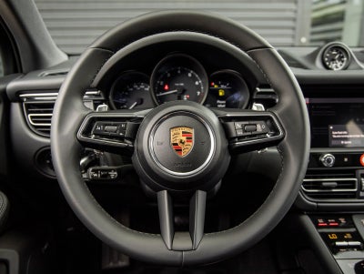 2026 Porsche Macan AWD