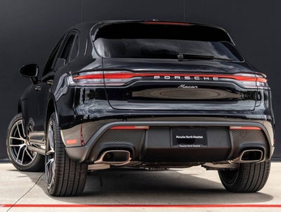 2026 Porsche Macan AWD