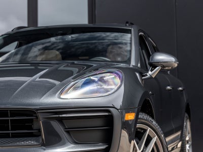 2026 Porsche Macan Macan