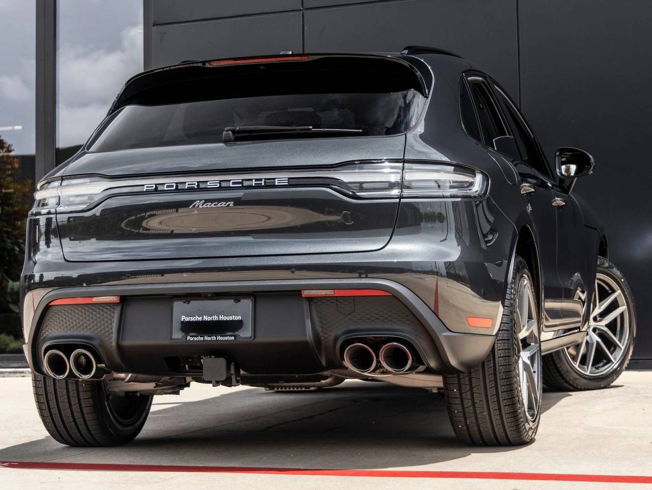 2026 Porsche Macan Macan